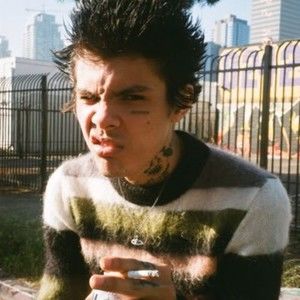 Meet your Posher, Isaac